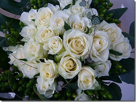 ドイツから届く結婚記念日の花