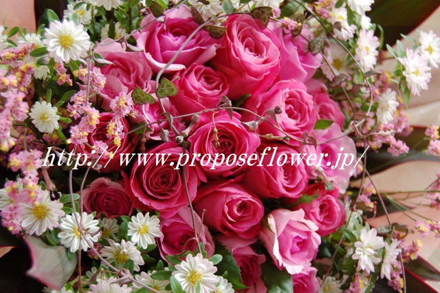 大人可愛いピンクの花束 ドイツマイスターの花束専門店 プロポーズフラワーショップ