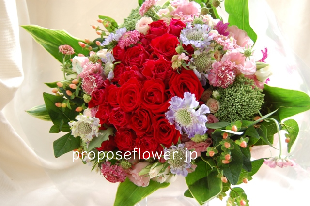 プロポーズバラの花束