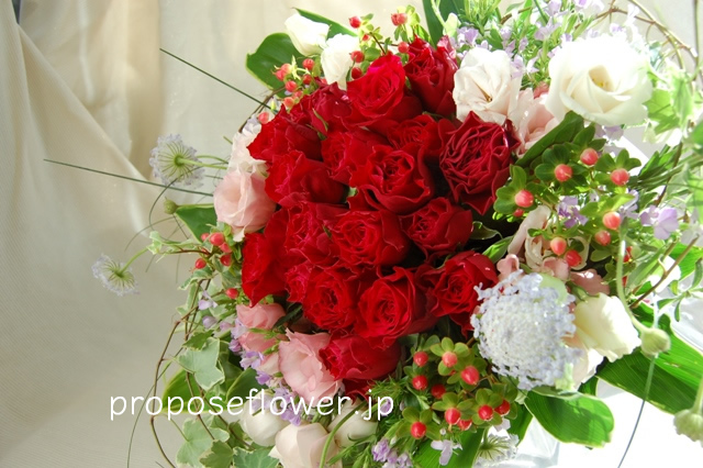 プロポーズバラ花束