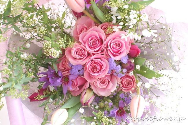 母の誕生日プレゼントの花束 ドイツマイスターの花束専門店 プロポーズフラワーショップ