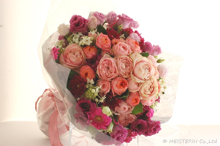 ピンクのプロポーズの花束