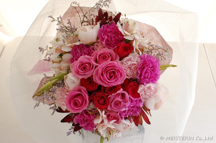 母の日の花束 おしゃれピンク系 ドイツマイスターの花束専門店 プロポーズフラワーショップ