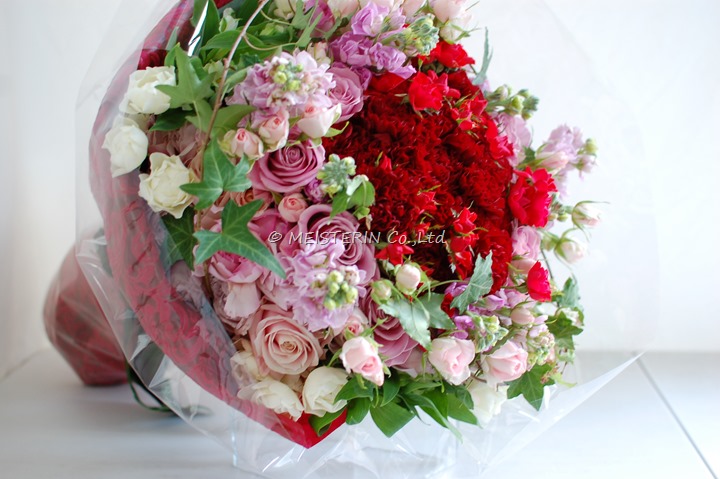 成人式に花束のプレゼント ドイツマイスターの花束専門店 プロポーズフラワーショップ