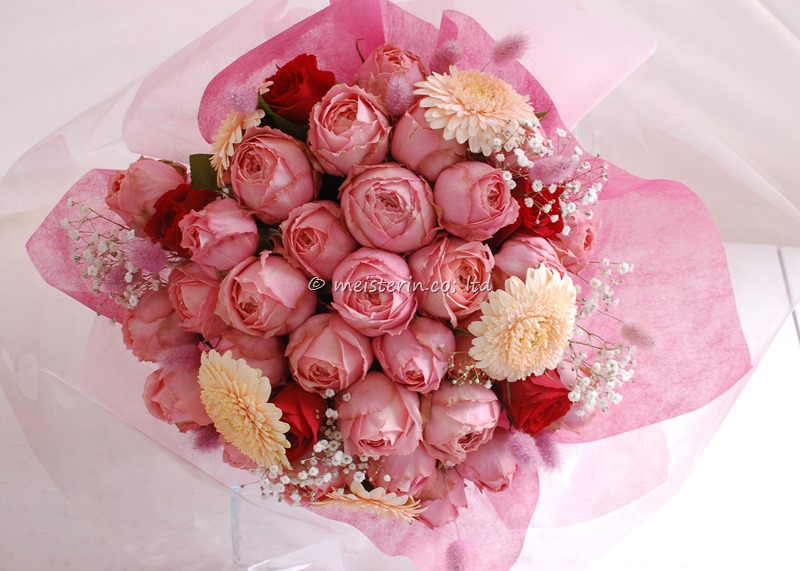可愛いピンクの花束