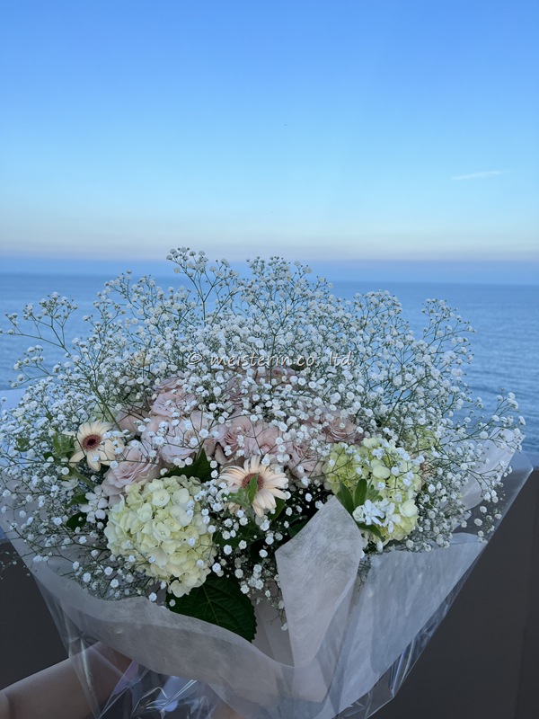 カスミソウの花束