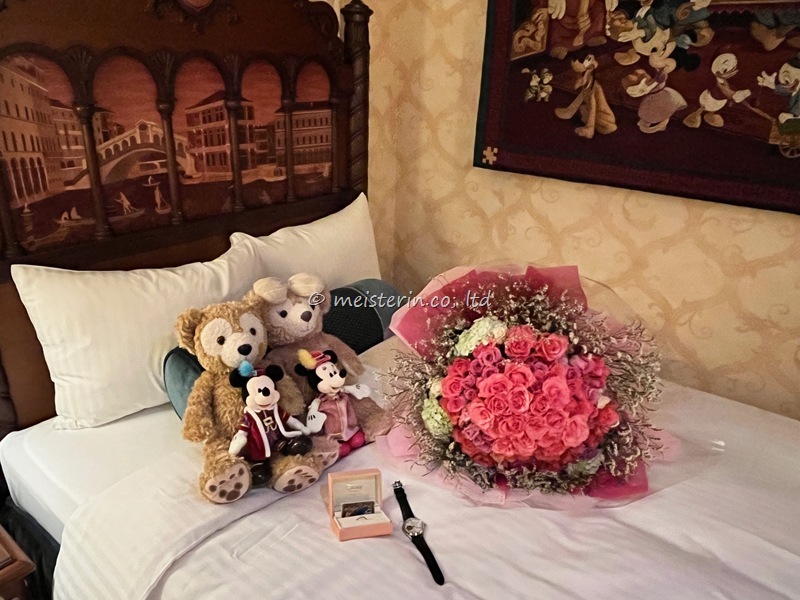 ピンクのバラ108本の花束でプロポーズ@ミラコスタ 108本のピンクのバラの花束プロポーズ