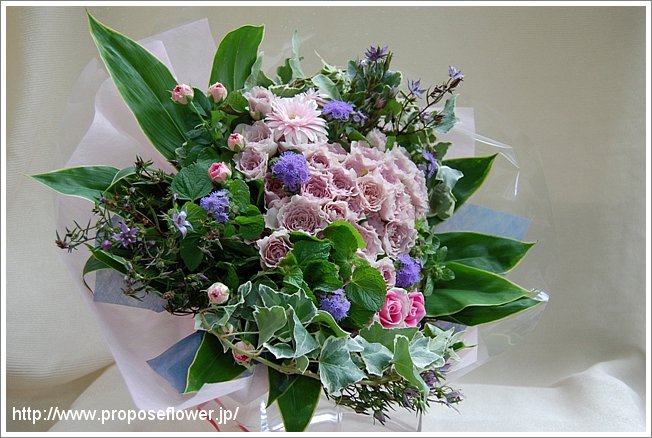 ゴールデンウィークにプロポーズな花束 ドイツマイスターの花束専門店 プロポーズフラワーショップ